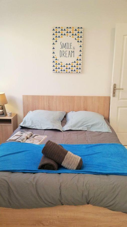 Le De Gaulle Apartment อองทีบส์ ภายนอก รูปภาพ